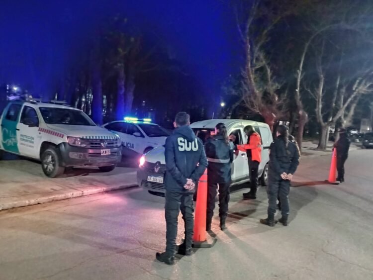 Se llevaron a cabo operativos de tránsito en una plaza de Mar de Ajó