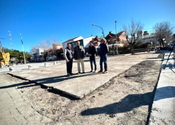 En marcha el plan municipal de bacheo y embellecimiento de Mar de Ajó