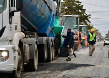 Obras: continúan los trabajos de repavimentación en Las Toninas
