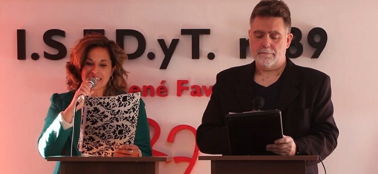 El Instituto Nº 89 «Dr. René Favaloro» celebró la colación de nuevos profesionales en docencia