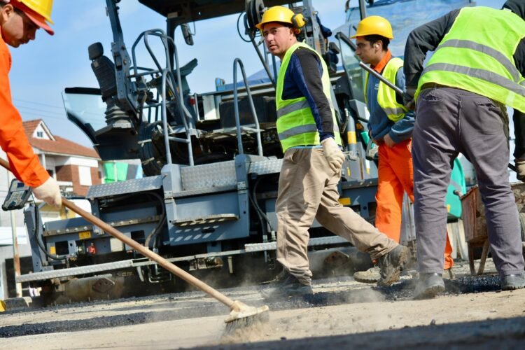 Avanza el Plan Municipal de Bacheo en Mar de Ajó