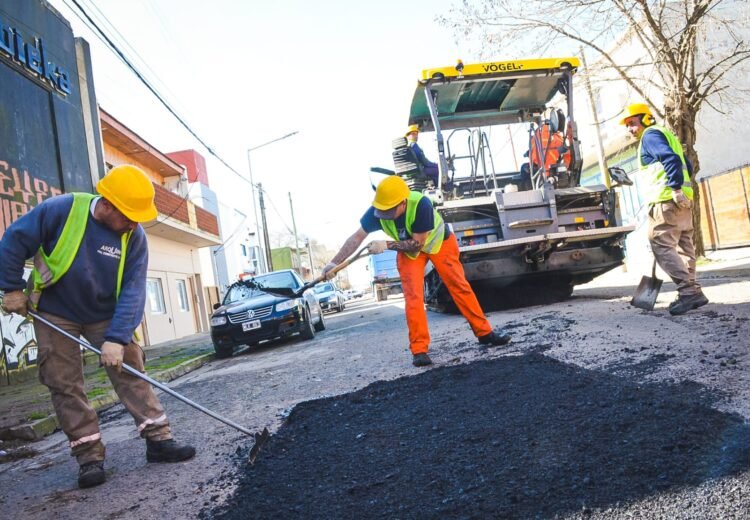 Plan Municipal de Bacheo y Asfalto: En marcha los trabajos en Santa Teresita