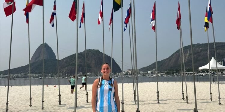 La costera Giuliana Gamba se encuentra participando del Mundial Universitario de Juegos de Playa