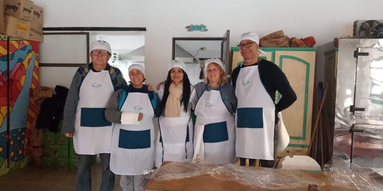 Escuelas de La Costa recibieron indumentaria gastronómica a través del Servicio Alimentario Escolar