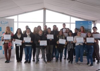 Recibieron certificados quienes egresaron de la Formación en 0peraria y Operario de la Industria Textil