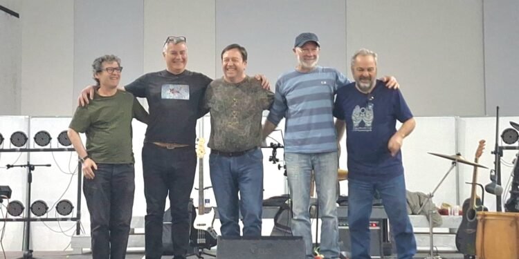 El Espacio Multicultural de Mar de Ajó fue sede de una clínica de piano y percusión