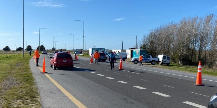 En un trabajo conjunto con Provincia, continúan los operativos preventivos de control vehicular