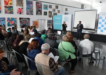 Escrituras sociales: más de 160 familias del Partido de La Costa recibieron su título de propiedad