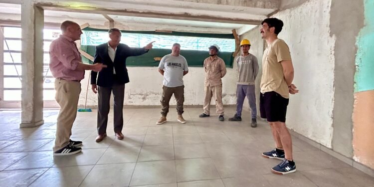 Obras: La Municipalidad construye un Salón de Usos Múltiples en la Escuela de Educación Especial N° 501 de Mar de Ajó