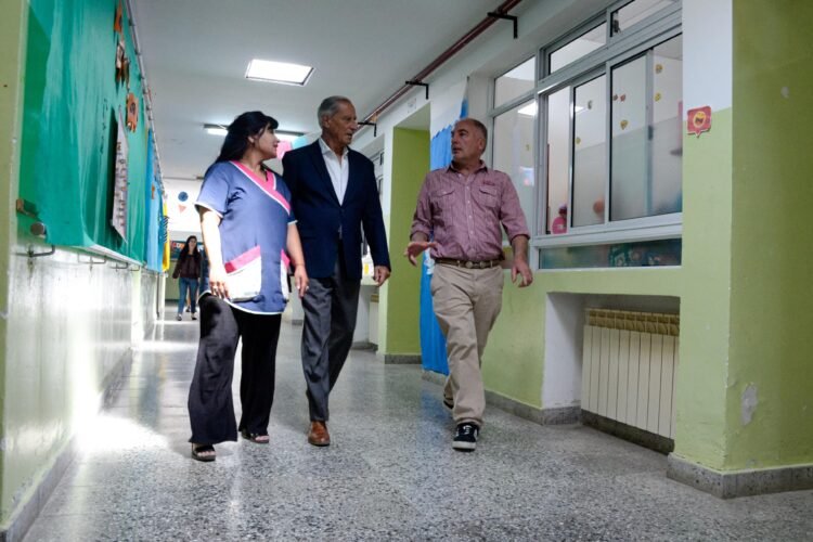 Obras: La Municipalidad construye un Salón de Usos Múltiples en la Escuela de Educación Especial N° 501 de Mar de Ajó