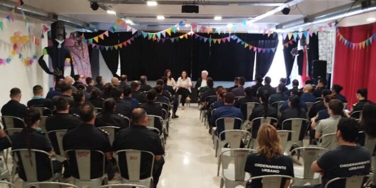 Se realizó una capacitación sobre procedimientos relacionados con drogas ilícitas