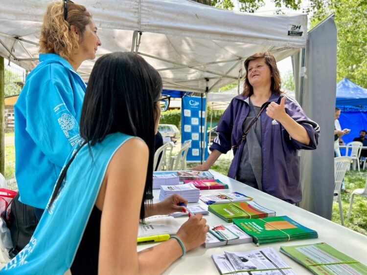La Costa acerca sus servicios a los vecinos de Santa Teresita