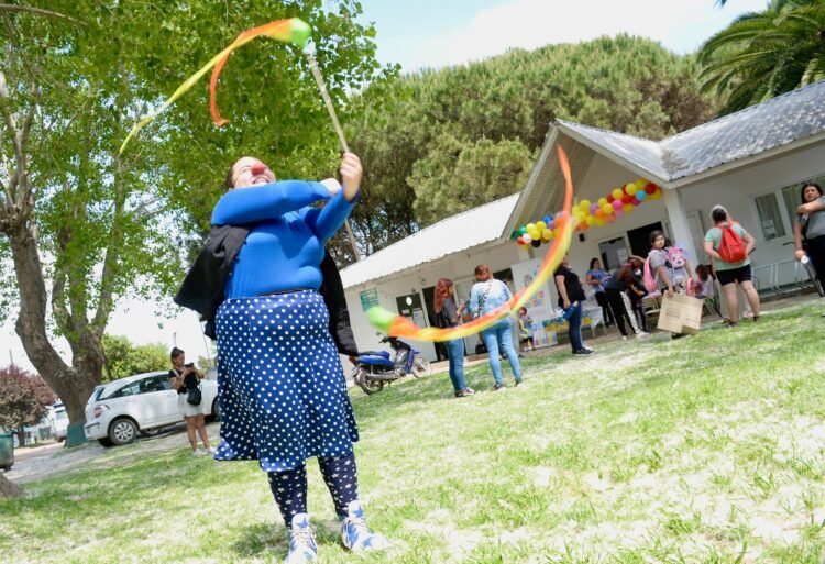 La Costa acerca sus servicios a los vecinos de Santa Teresita