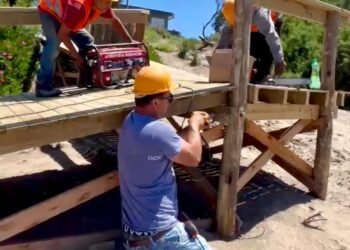 Se trabaja en el Plan de Bacheo y en el mantenimiento de las bajadas a la playa