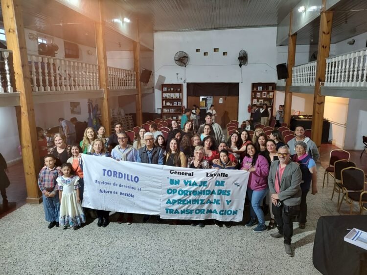 Se celebró el 51º aniversario de la modalidad educativa de Jóvenes, Adultos y Adultos Mayores