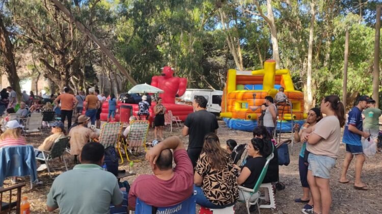 San Clemente celebró sus 89 años en el Vivero Cosme Argerich