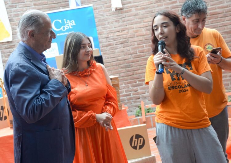 La Municipalidad de La Costa reconoció a participantes de las Olimpiadas Escolares