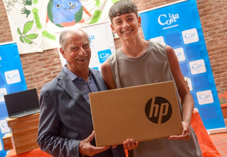 La Municipalidad de La Costa reconoció a participantes de las Olimpiadas Escolares