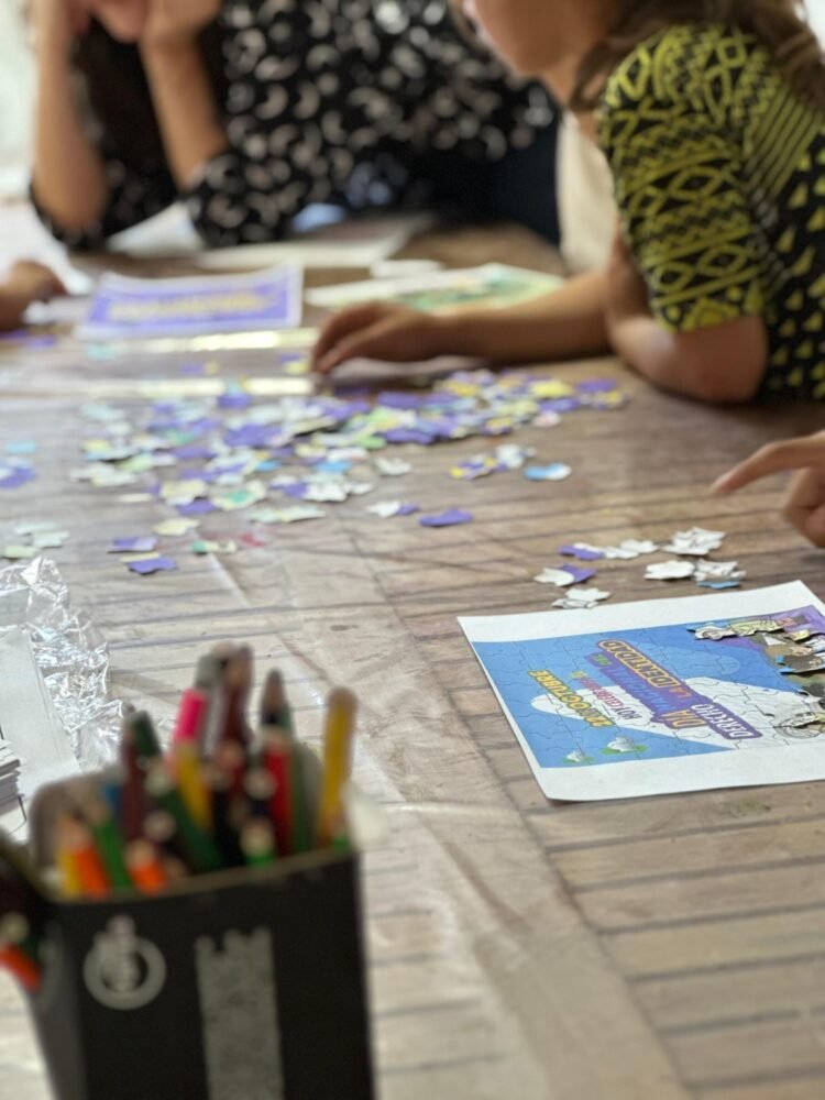 El taller “Cosa de Jóvenes” tendrá su acto de cierre de año en San Clemente y Santa Teresita