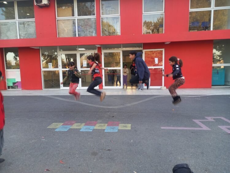 El taller “Cosa de Jóvenes” tendrá su acto de cierre de año en San Clemente y Santa Teresita