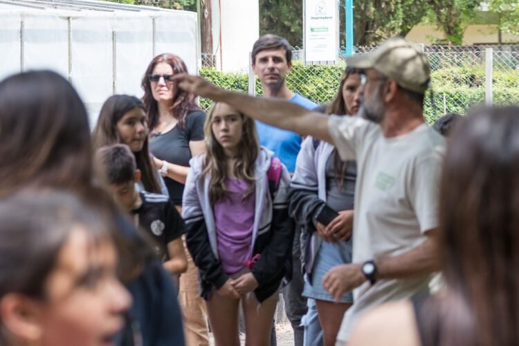 Más de 800 estudiantes disfrutaron de una experiencia educativa en el Vivero Cosme Argerich