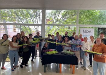 Se entregaron plantines del programa Huerta Urbana Bonaerense