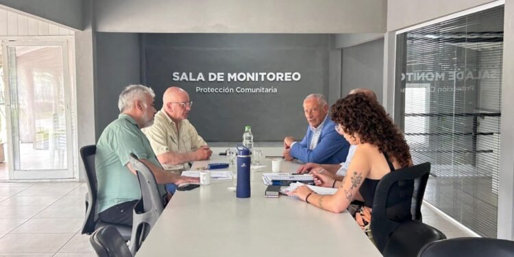 La Municipalidad acompañará al Club de Pesca y Náutica en las obras de restauración del muelle de San Clemente