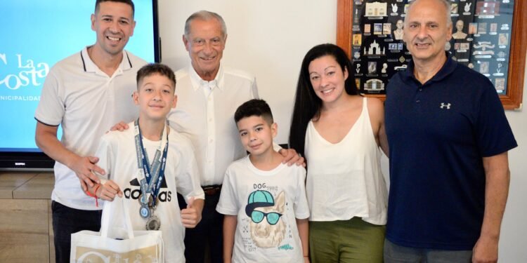 El deportista Constantino Leiva fue recibido por el Intendente De Jesús