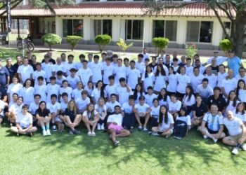 Presentación de la obra teatral «Nosotras en libertad» en Mar del Tuyú