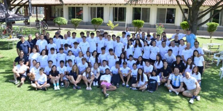 Presentación de la obra teatral «Nosotras en libertad» en Mar del Tuyú