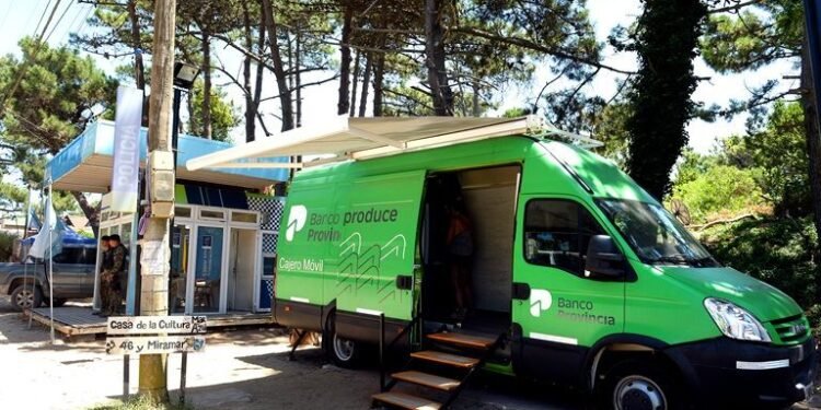 El Banco Provincia instaló cuatro cajeros automáticos móviles en el Partido de La Costa