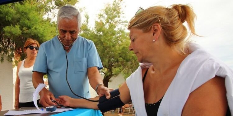 “Cuidar la vida”: las propuestas de la Carpa Saludable llegan a San Clemente y Santa Teresita