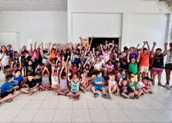 Juan de Jesús: «Chicas y chicos hacen deportes, juegos y se integran en las colonias de verano»