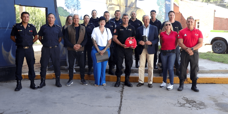 Bomberos de Costa del Este sumaron nuevo equipamiento para emergencias