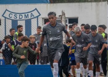 Comenzó el fútbol local de la Liga de La Costa