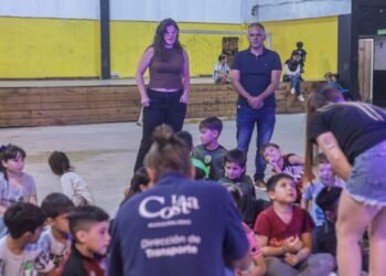 Jornada de Educación Vial en Villa Clelia: Prevención para Toda la Familia