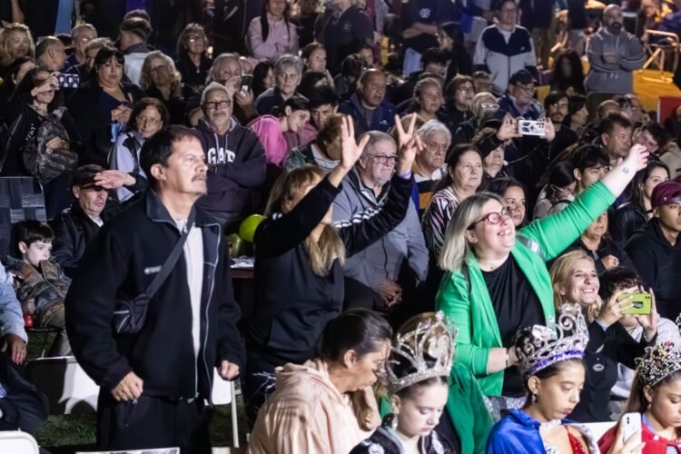 Santa Teresita celebró su 39ª Fiesta Aniversario