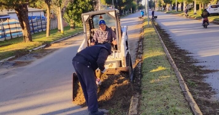 La Unidad de Gestión de San Clemente avanza en obras de infraestructura y embellecimiento en espacios públicos