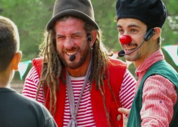 El ciclo “Pasen y vean” presenta: “Dos payasos en Acción”