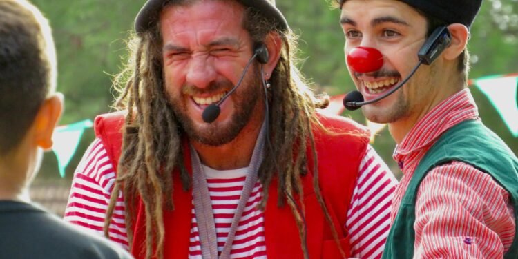 El ciclo “Pasen y vean” presenta: “Dos payasos en Acción”