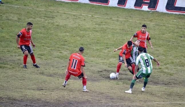El torneo de la Liga de Fútbol de La Costa cumplió la sexta fecha