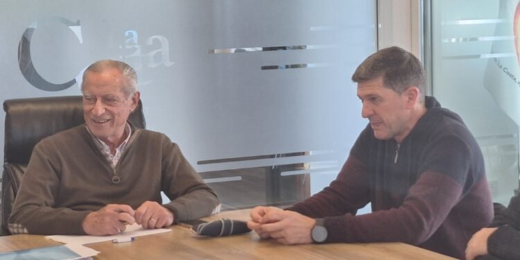 La Municipalidad de La Costa trabaja junto a los clubes para fortalecer la escolaridad