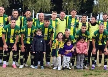 A tres fechas del final, está abierto el campeonato de fútbol local