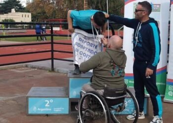 La Escuela Municipal de Atletismo Adaptado brilló en el Torneo Nacional COPAR 2025