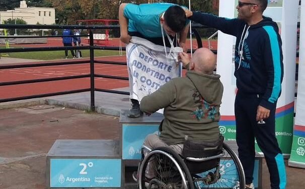 La Escuela Municipal de Atletismo Adaptado brilló en el Torneo Nacional COPAR 2025