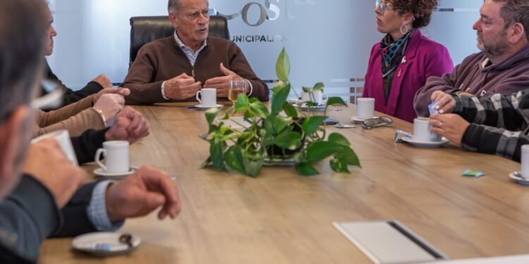El Municipio avanza en la construcción de redes de trabajo comunitario junto al Consejo Pastoral de la Costa.