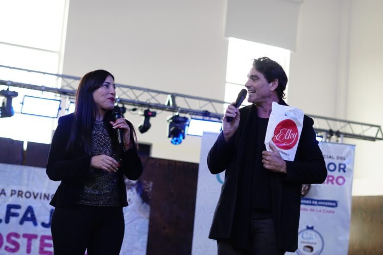 La Fiesta Provincial del Alfajor Costero volvió a convocar a miles de personas en su 11° edición