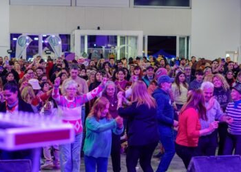 La Fiesta Provincial del Alfajor Costero volvió a convocar a miles de personas en su 11° edición