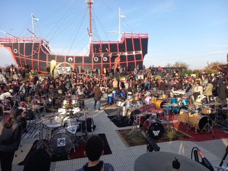 Exitosa 8ª Edición del Festival del Día del Baterista en Santa Teresita
