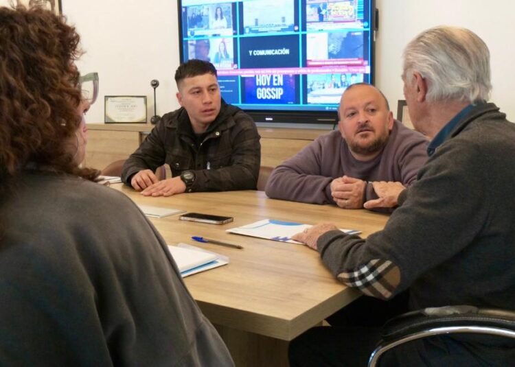 La Municipalidad de La Costa fortalece el vínculo con la Liga de Fútbol local y acompaña el desarrollo de sus selecciones